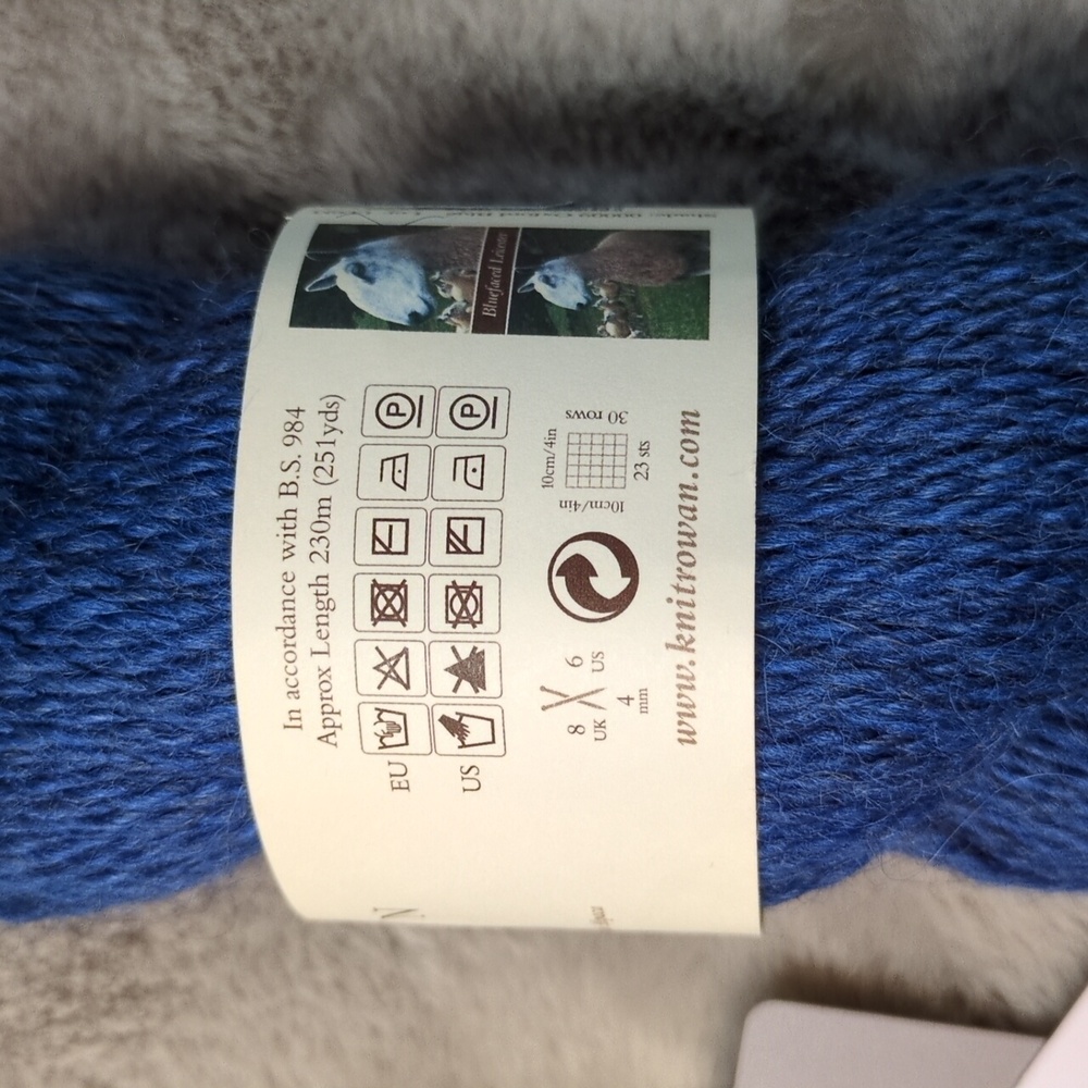 Rowan Moordale Blue Yarn - 1 x 100g Skein - Picture 2 of 4